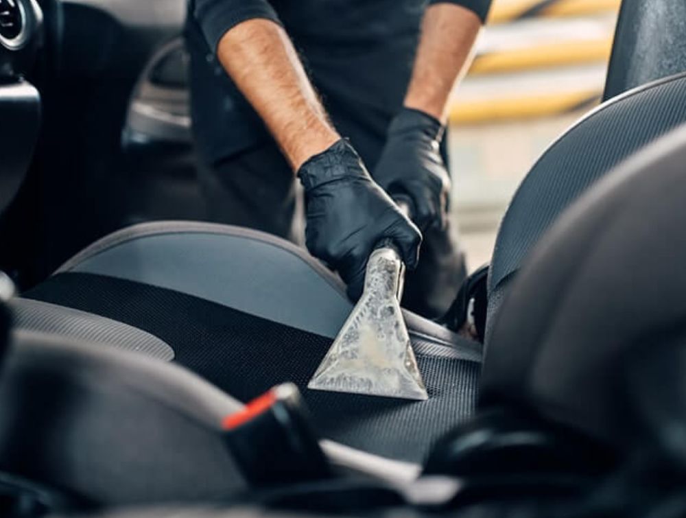 vệ sinh nội thất ô tô