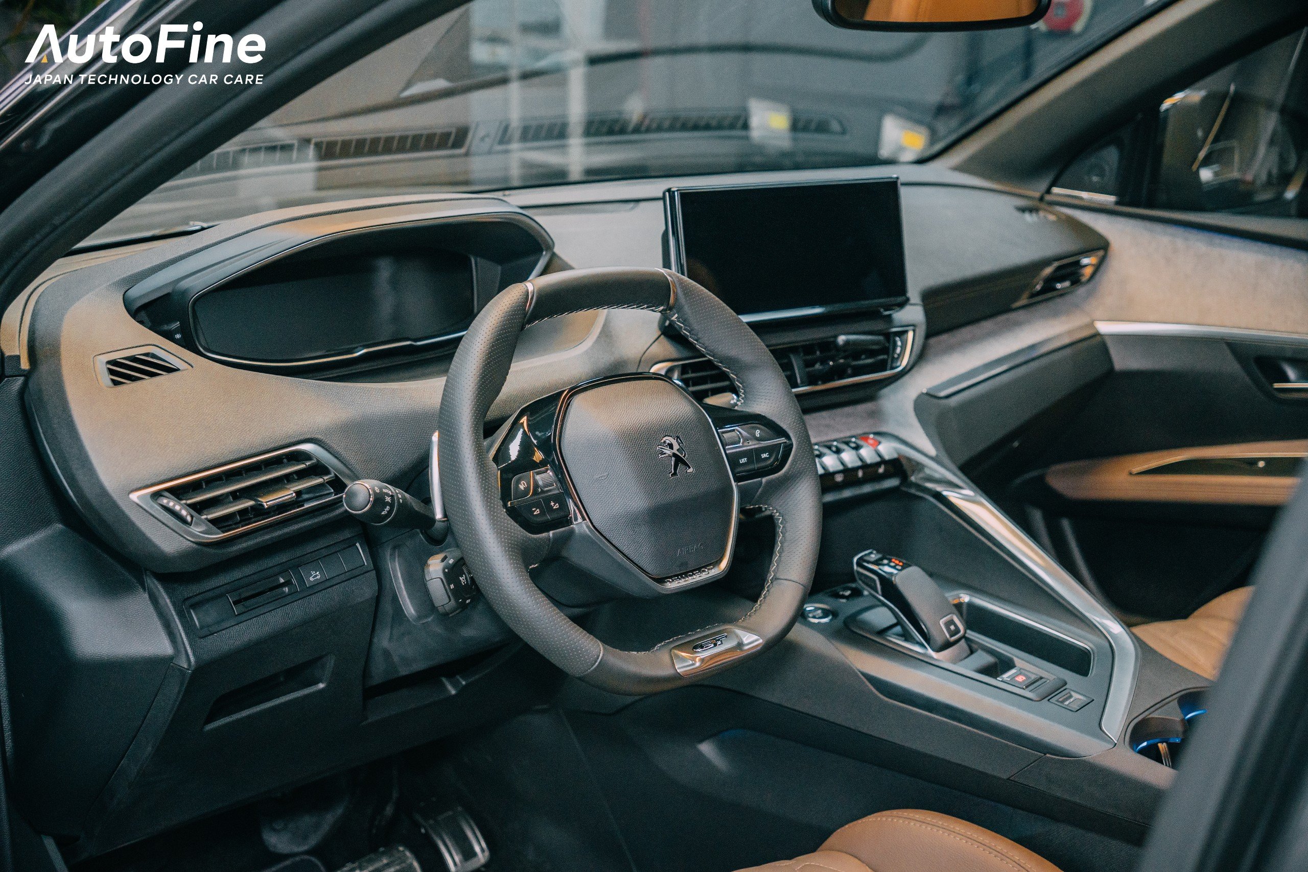 Có nê dán PPF cho nội thất ô tô? -AutoFine-